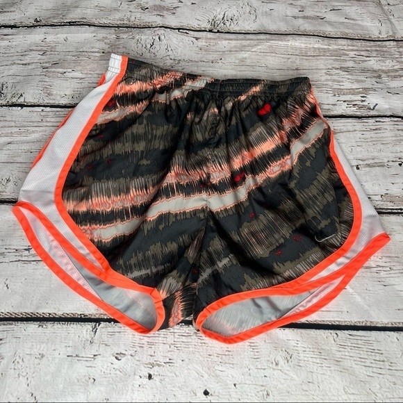 Nike Pants - Nike Dri-Fit Printed Athletic Shorts Size M